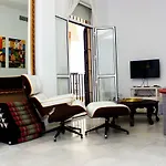 Centro 7 Revueltas